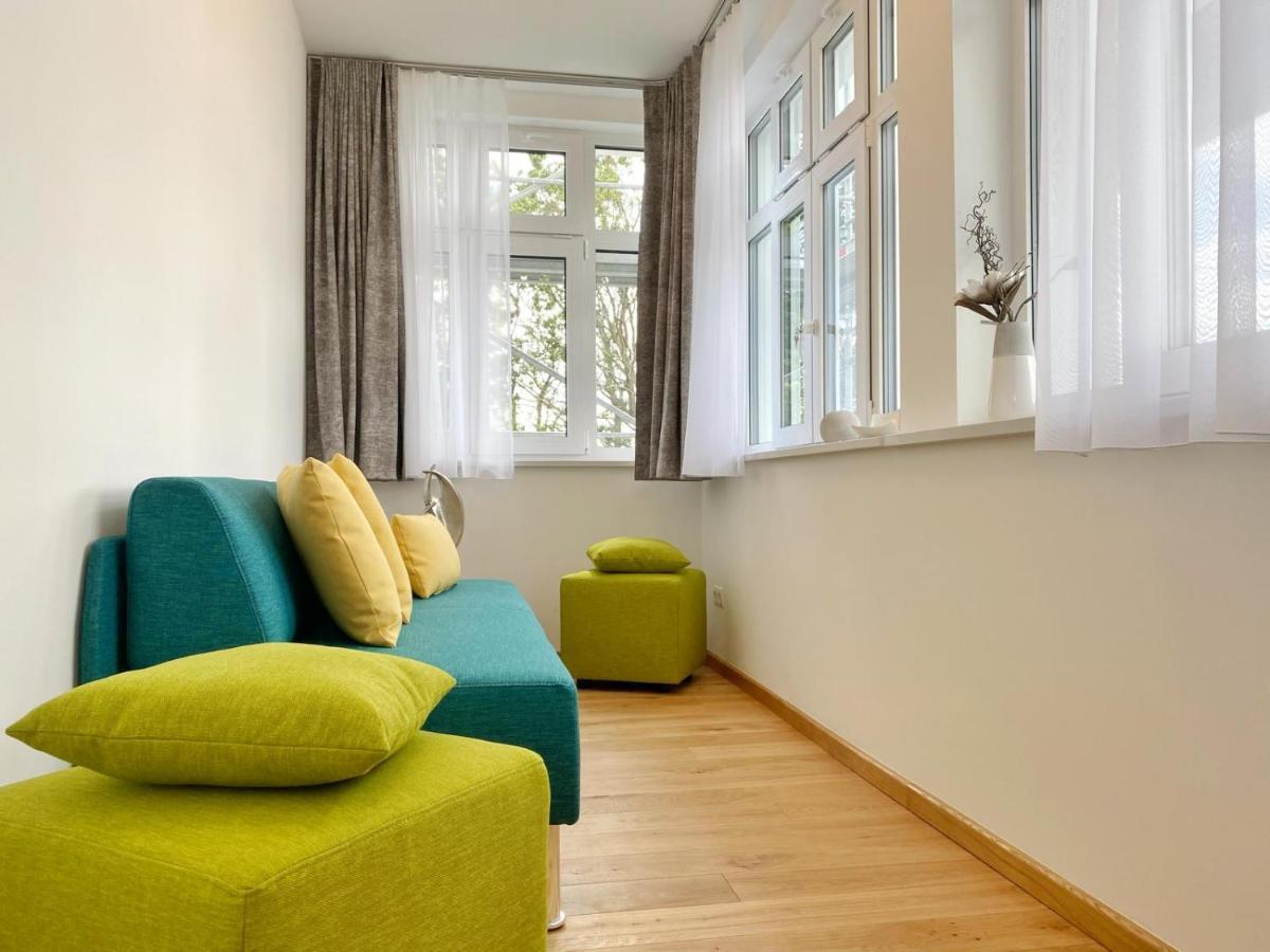 Villa Jenny - Ferienappartement 1 Mit Meerblick 萨斯尼茨 外观 照片